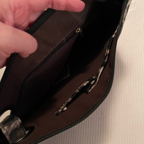 Wristlet - Picture 3 of 3